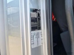 Mercedes-Benz Atego 1218 Koffer/ Ladebordwand/ Airco/ Grau Me...