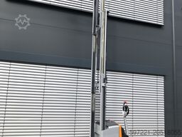 Still EXV 12i Triplexmast Initalhub