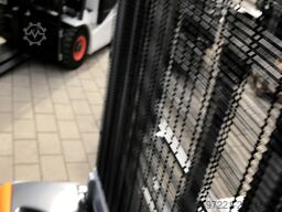 Still EXV 12i Triplexmast Initalhub