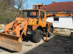 Mercedes-Benz Unimog U424/U1000