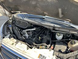Ford Transit 2.0 TDCI Trend RWD / Box / Loadlift / F...