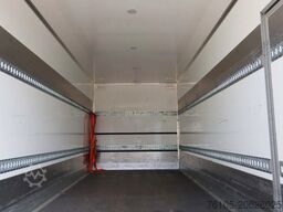 Volvo FL 250 FL 250 Bakwagen + Klep 2.000 kg Euro 6