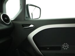 Mercedes-Benz T 180 d Progressive standard AUT Fernlichtass.