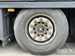 Schmitz Cargobull Curtainsider Mega Staplerhalterung Getränke