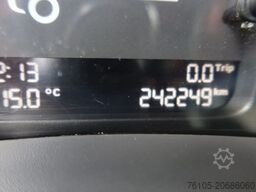 DAF CF 340 FAN 6X2 Bakwagen + Klep 2500 KG