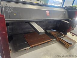 Schubert Maschinen- und Anlagenbau GmbH Schubert Maschinen- und Anlagenbau GmbH Schubert Maschinen- und Anlagenbau GmbH