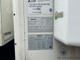 SCHMITZ CARGOBULL SCB S3B Kühlkoffer Bj 2020