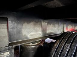 Floor FLO 17 27 Hardwood, New Condition !!!!