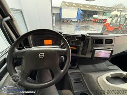 Volvo FE 320 441000 km, Steering axle, Chereau, Carrier