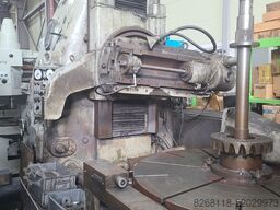 Liebherr L-1200