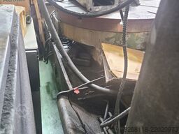 Liebherr L-1200