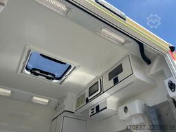 MERCEDES-BENZ Sprinter 519 / 4x4 / RTW / WAS / Trage