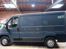 PEUGEOT Boxer Kasten L1 H1 Klima Kamera Tempo Tüv E6