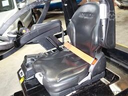 HYUNDAI 18BT-9U  UVV  4,25m Hubh 1680kg Ladegerät