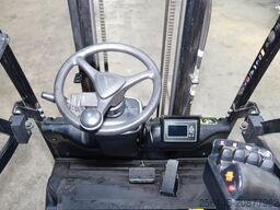 HYUNDAI 18BT-9U UVV 4,25m Hubh 1680kg Ladegerät