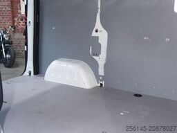 RENAULT Trafic Kasten L1H1 TüvNeu Scheckheft 1Hand Klima