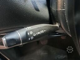 MERCEDES-BENZ Vito Kasten 110 Kamera Tempom. Klima Tüv neu E6