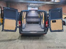 MERCEDES-BENZ Vito Kasten 110 Kamera Tempom. Klima Tüv neu E6