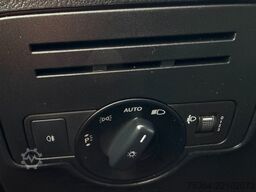 MERCEDES-BENZ Vito 109 Cdi Lang Tourer 9Sitze Schiebetür Klima