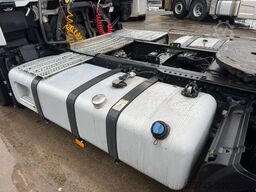 MERCEDES-BENZ ACTROS 1845 *  GIGASPACE * 2 X TANK * ACC *