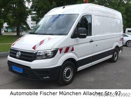 VOLKSWAGEN Crafter Kasten 35 mittellang *4M*ALUCA*AHK 3to*
