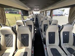 Mercedes-Benz Tourismo 15 RHD