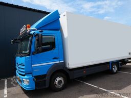 Mercedes-Benz Atego 1224 frigo truck meat hooksystem 409.000km