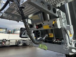 Schmitz Cargobull Cargobull SCB S3D Seitenverdeck