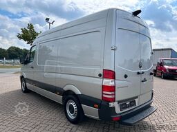 MERCEDES-BENZ Sprinter 316 CDI KA L2H2/ AC/ Navi/ 3 Sitze/ E5