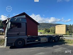 MAN TGX 26.500 Container chassis w/ lift