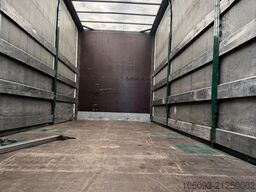 DAF XF 440 6 X 2 Volumencombi