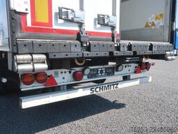 Schmitz Cargobull SKO 24 Rohrbahn Liftachse Carrier Vector HE19