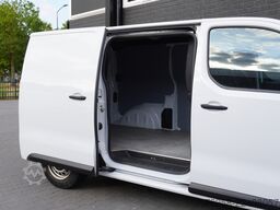 Opel Vivaro 2.0 L2 145PK EURO 6 - Airco - Navi - Cru...