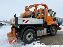 Mercedes-Benz Unimog U 318