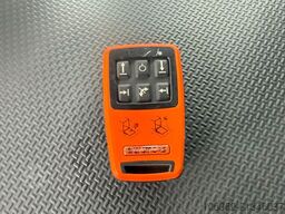 SCANIA P320 6x2*4 Carrier Supra 1250 Mt 9.50 m. box