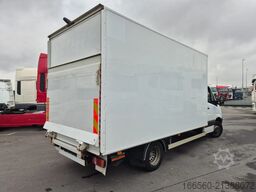 Mercedes-Benz SPRINTER 516 CDI