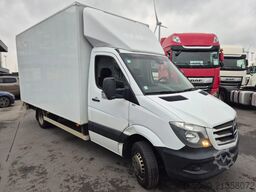 Mercedes-Benz SPRINTER 516 CDI