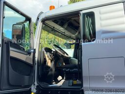 MAN TGX 33.500 6x4 Kipper Kran PK19.001 Funk Greifer