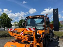 Mercedes-Benz Unimog U 319