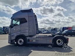 Volvo 780 FH 16 XXL -full spec - retarder - full air ...
