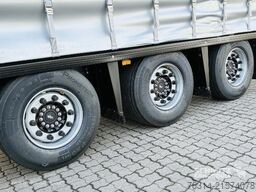 Schmitz Cargobull Curtainsider Mega Getränke