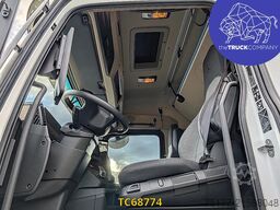 Mercedes-Benz Actros L Pro Cabin 1845