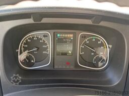 MERCEDES-BENZ ATEGO 818 L Koffer 6,10 m LBW 1 to.*AHK*EURO 6 E