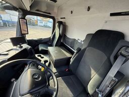 MERCEDES-BENZ ACTROS 1830 L Koffer 7 m LBW 2.000 kg*LASI VDI