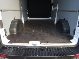FORD Transit Kasten 350 L3H2 Trend 130PS Express-Line