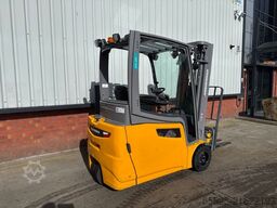 Jungheinrich EFG 220 / 3177 Std.