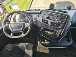 IVECO S-WAY AS440S46 LNG GAS