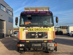 MAN 25.372 (6 CYLINDER / MANUAL PUMP / POMPE MANUEL...
