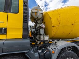 MAN TGS 37.360 BB - LIEBHERR 10M3