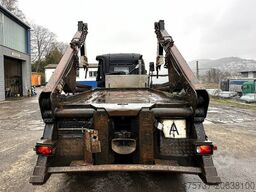 SCANIA p 320 6x2 (4)